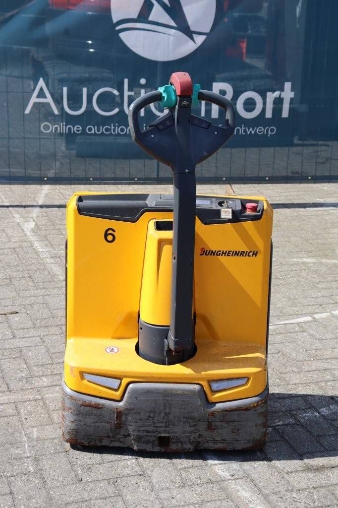 Pallet truck Jungheinrich EJE116 Electric