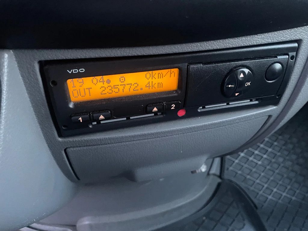 Mercedes-Benz Sprinter 519 cdi krankenwagen 6 gang manuel gearbox 6 cilinder