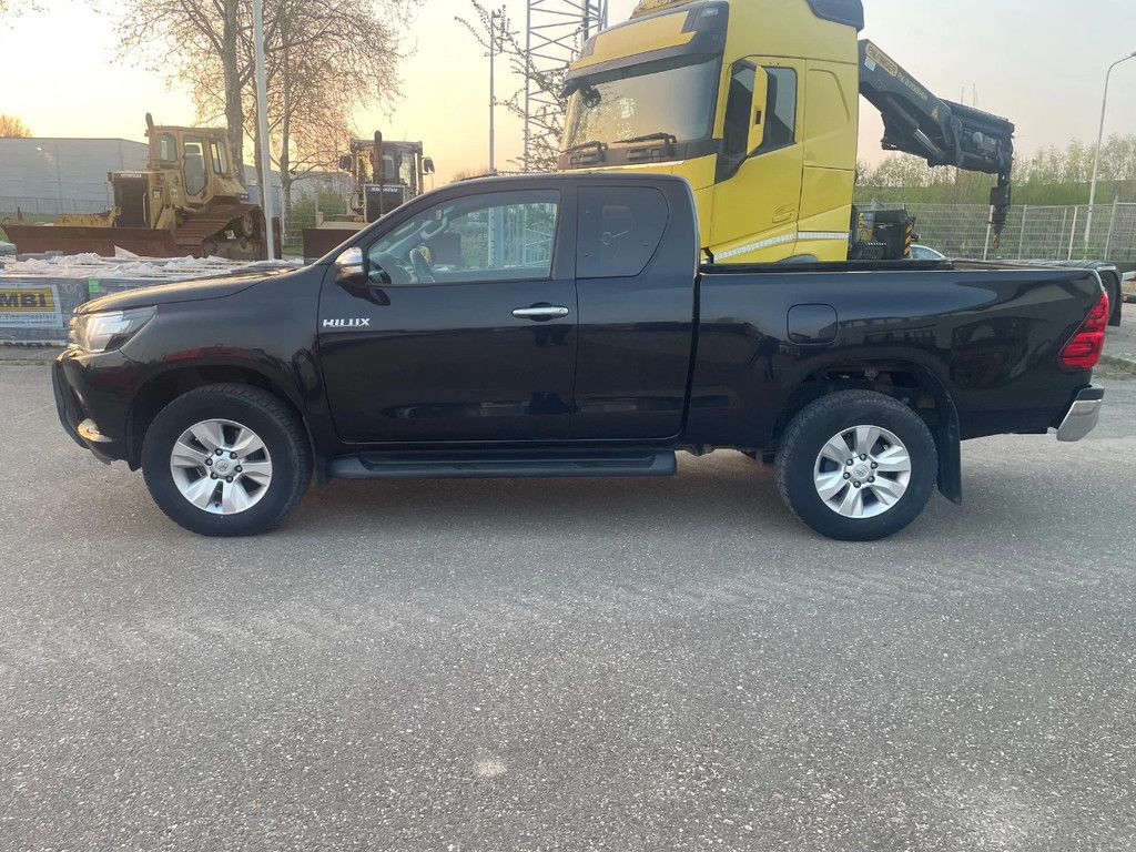 Toyota HiLux AN1P(EU,N) 4x4 handgeschakelt 99.064 km !!