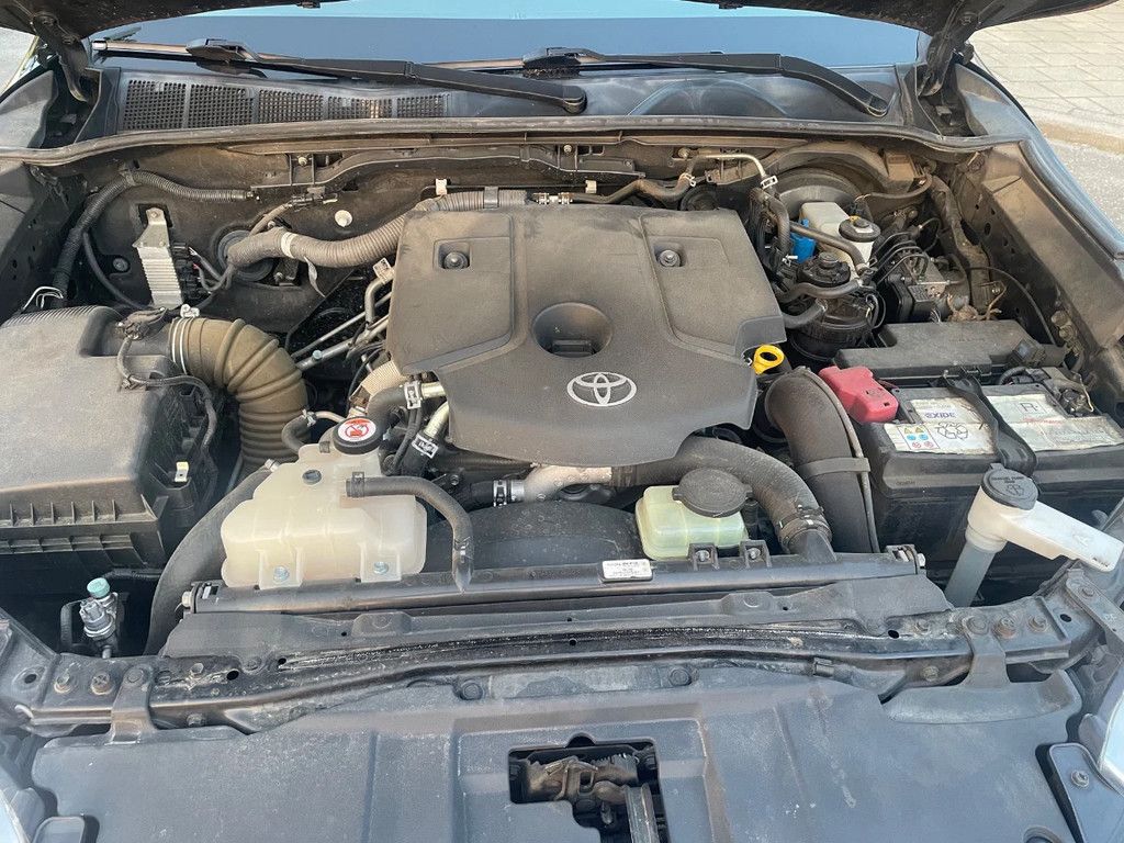 Toyota HiLux AN1P(EU,N) 4x4 handgeschakelt 99.064 km !!