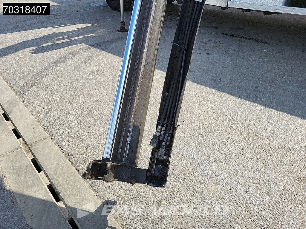 Mercedes Antos 2132 4X2 NL-truck Palfinger PK12002-EH Kran Crane Automatic Euro 6