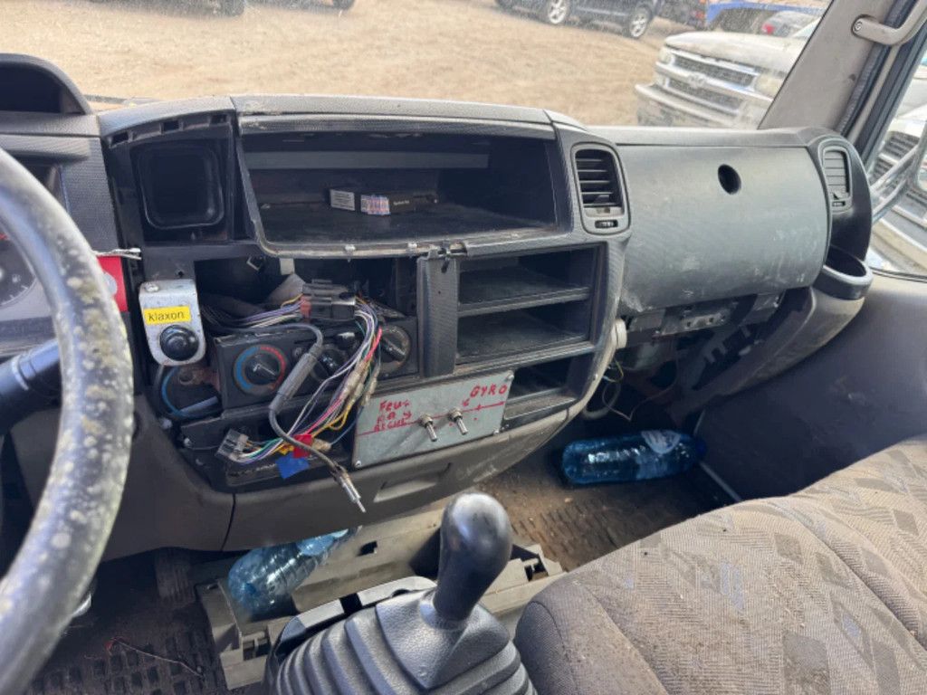 Renault Maxity **ENGINE BROKEN-MOTORSHADEN-MOTEUR HS**