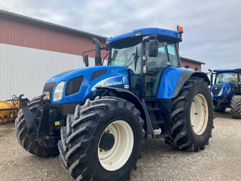 New Holland T 7550