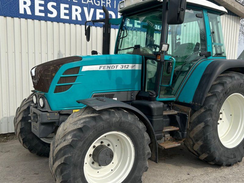 Fendt 312 Vario Få Timer. Med Luftanlæg
