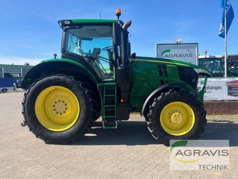 John Deere 6230 R