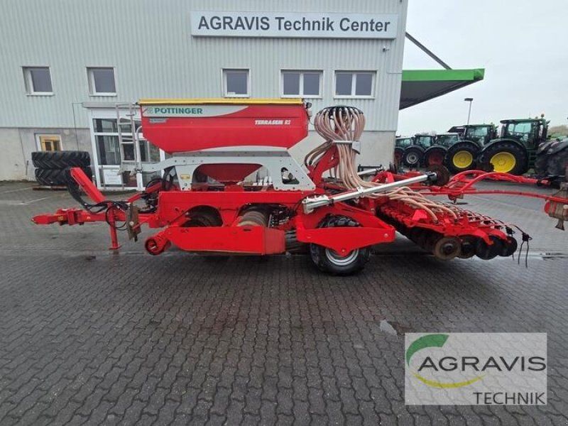 Pöttinger TERRASEM R3