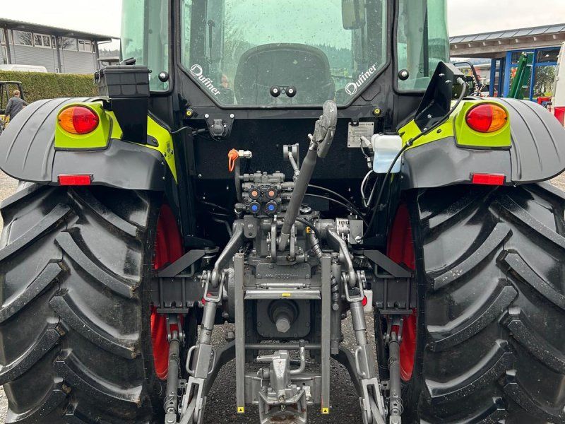 Claas Elios 210