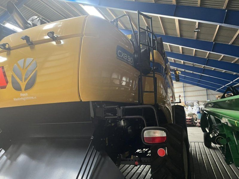 New Holland CX8.90 ST5 ZED
