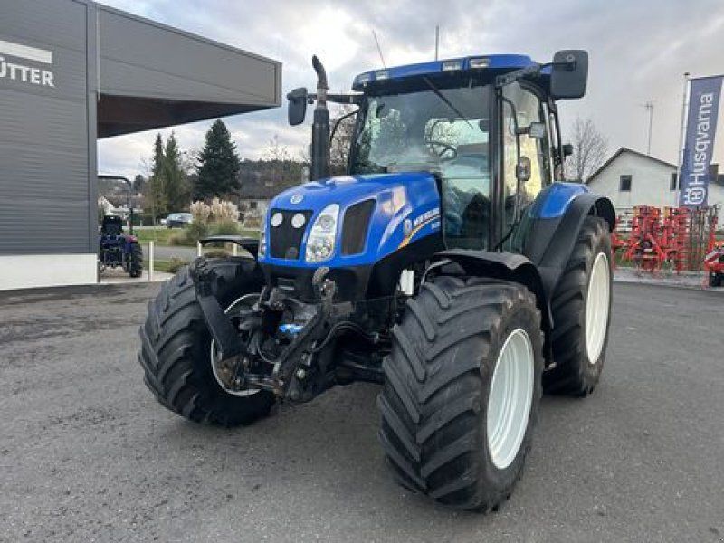 New Holland T6020 Elite
