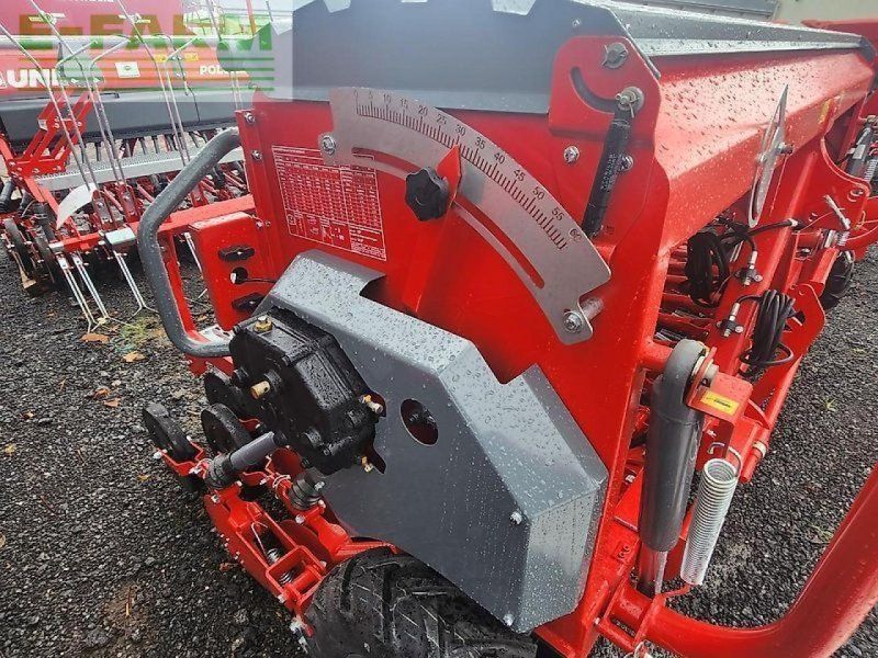 Unia polonez 550 / d3