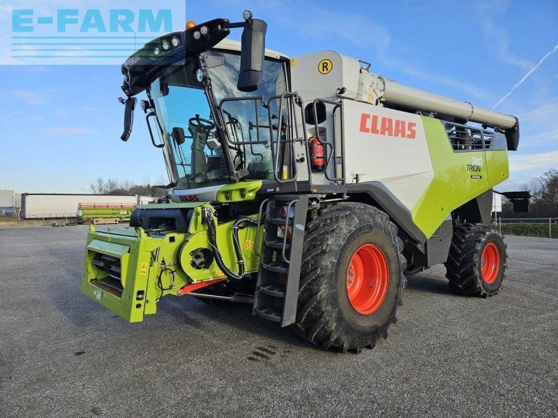Claas trion 740 montana 4x4