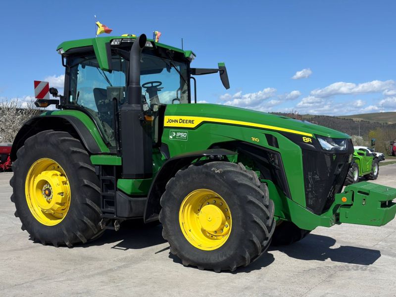 John Deere 8R 310