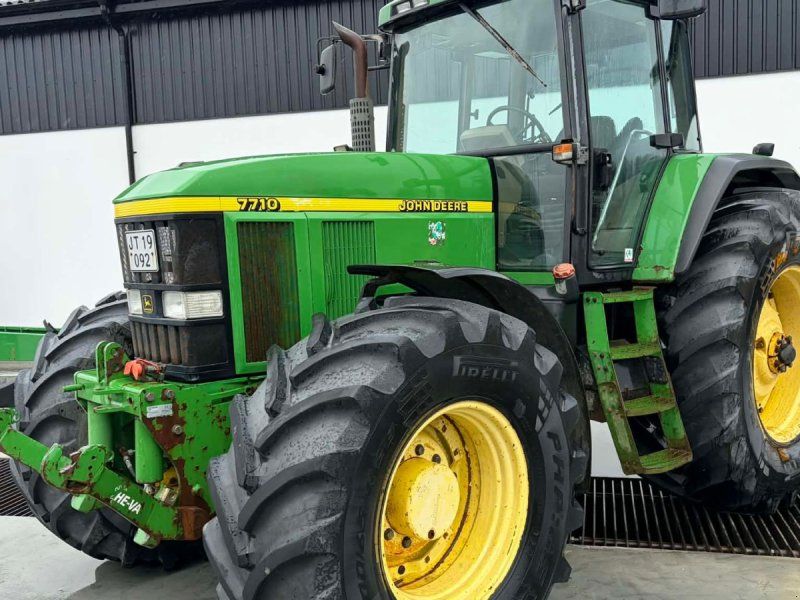John Deere 7710 Power Quad