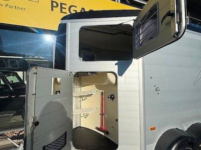 Humbaur Notos Alu 2700 Western 2 Pferde 2,7t. 1.Hand