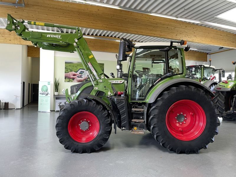 Fendt 516 VARIO S4 PROFI PLUS
