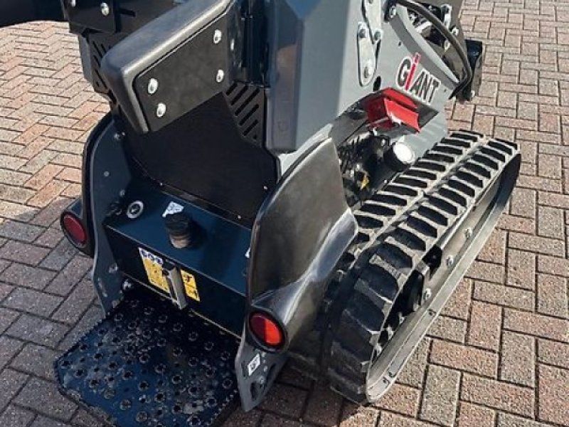 Giant Kompaktlader Skidsteer GS950T SONDERPREIS!
