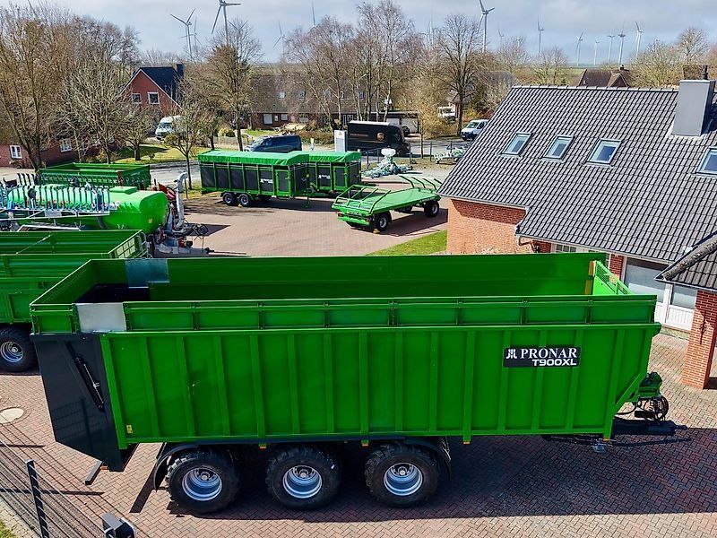 Pronar T 900 XL  710/50-R26.5 BKT Abschiebewagen SONDERPREIS