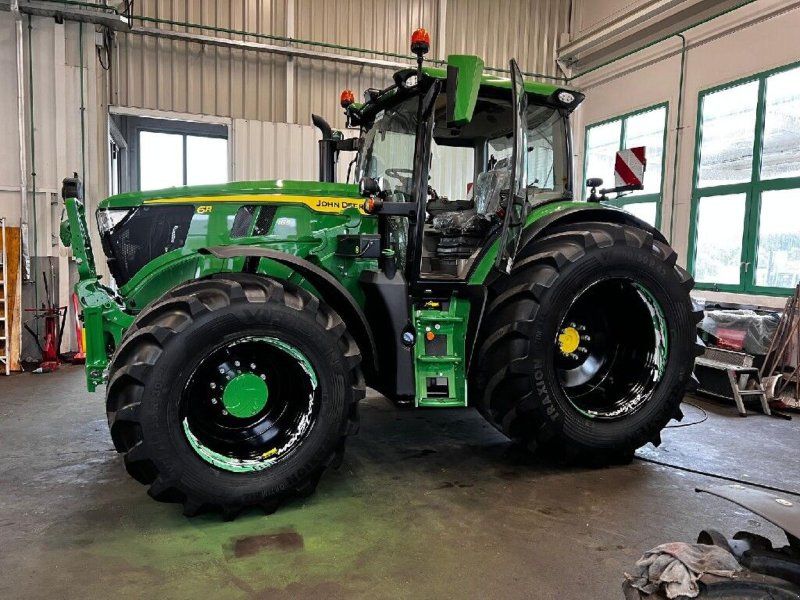 John Deere 6R 165