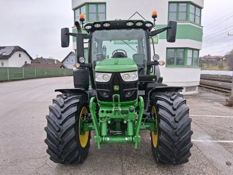 John Deere 6R150