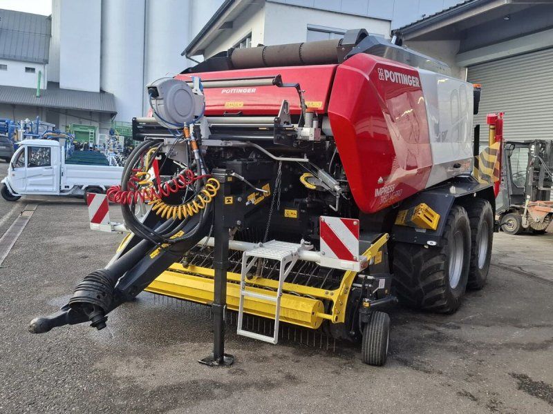 Pöttinger Press-Wickel-Kombination Impress 3160VC Pro