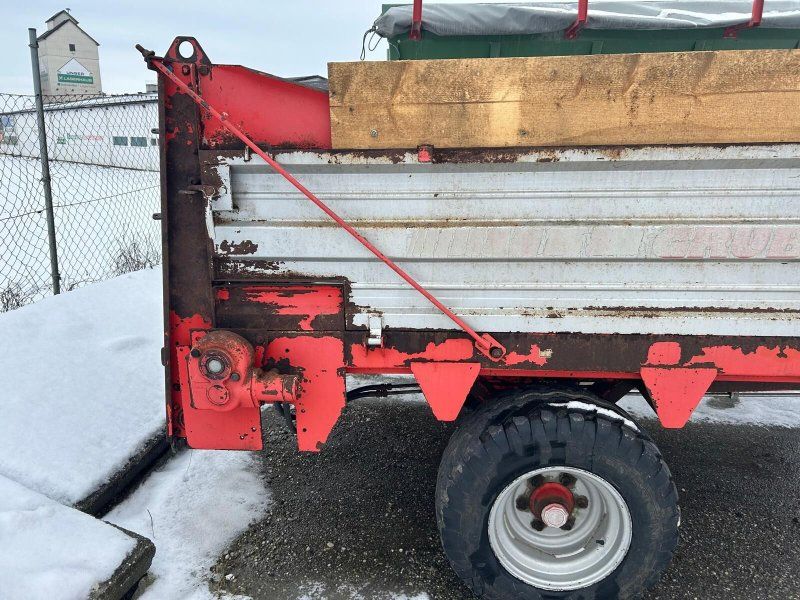 Gruber Stallmiststreuer SM55
