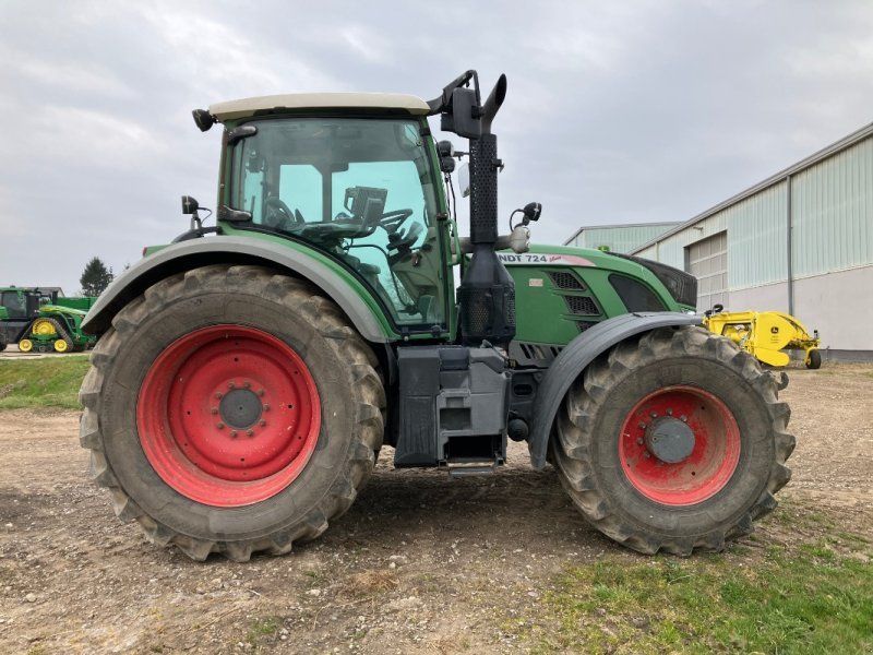 Fendt 724 Profi Plus
