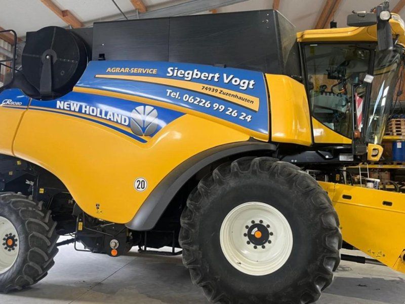 New Holland CR8080