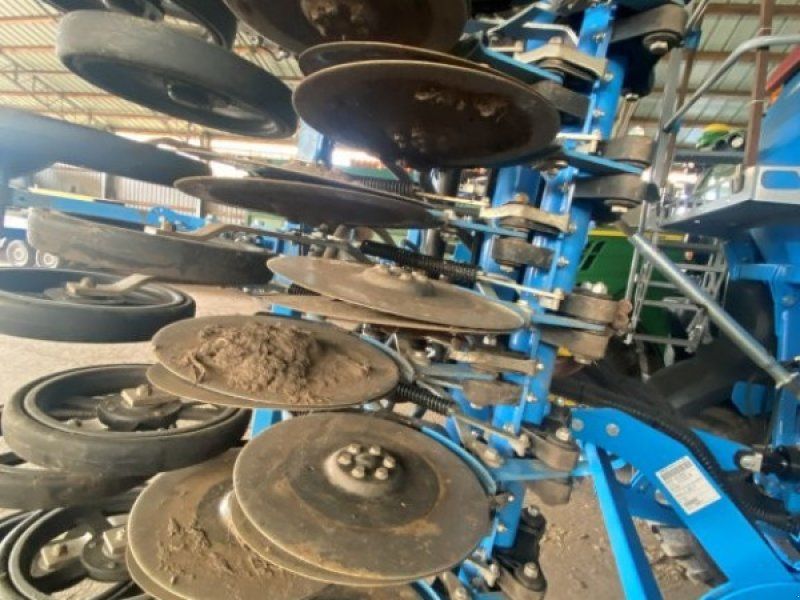 Lemken Solitair 25/500 mit Zirkon