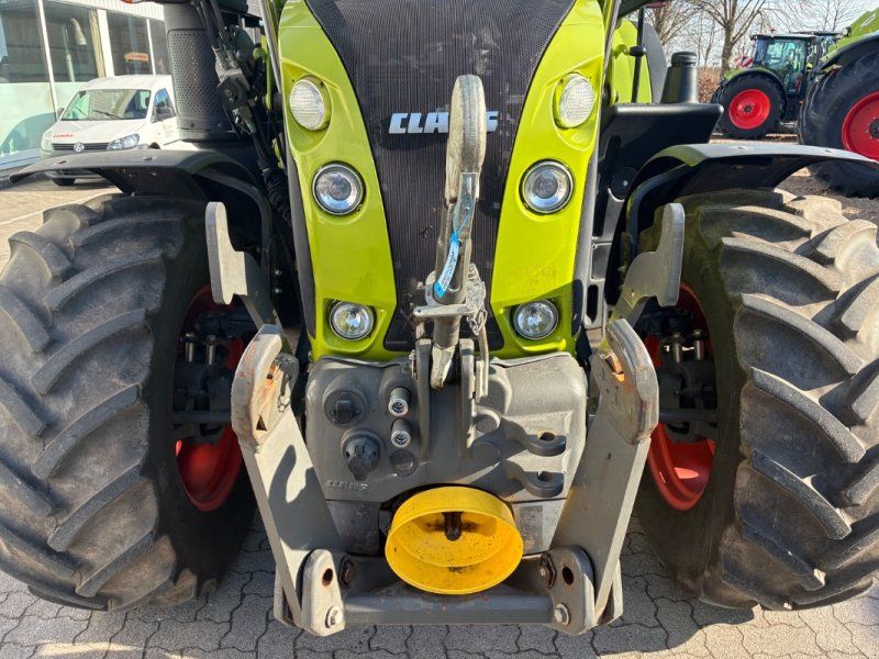 Claas ARION 510 CIS