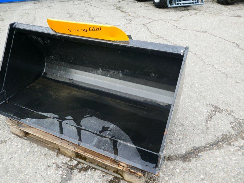 Giant Erdschaufel 150