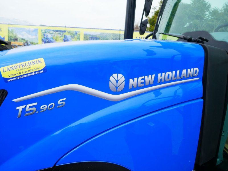 New Holland T5.90S Synchro Shuttle