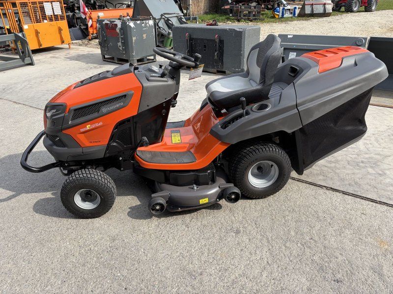 Husqvarna TC 242TX mit ca 40h, Kawasaki, Mulchklappe