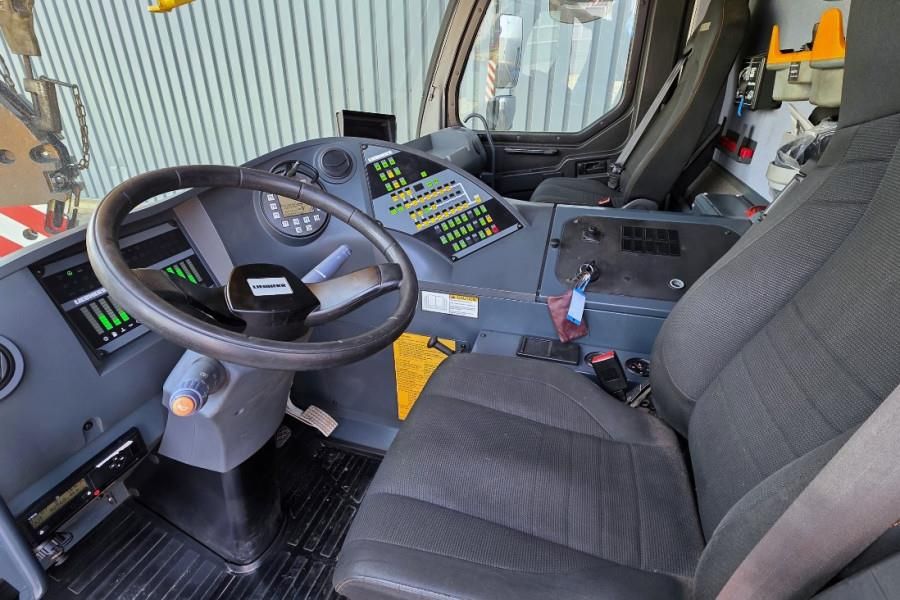 Liebherr LTM1200-5.1 Dutch Registration, 10x8x10 Drive, 200