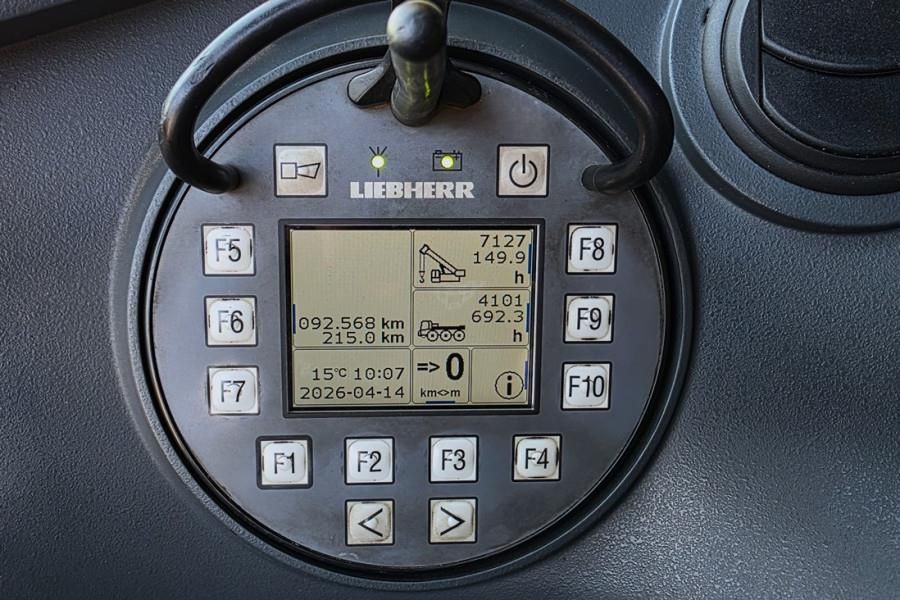 Liebherr LTM1200-5.1 Dutch Registration, 10x8x10 Drive, 200