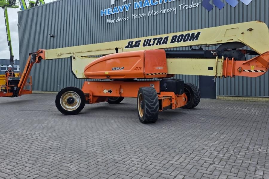 JLG 1250AJP Diesel, 4x4x4 Drive, 40.1m Working Height,