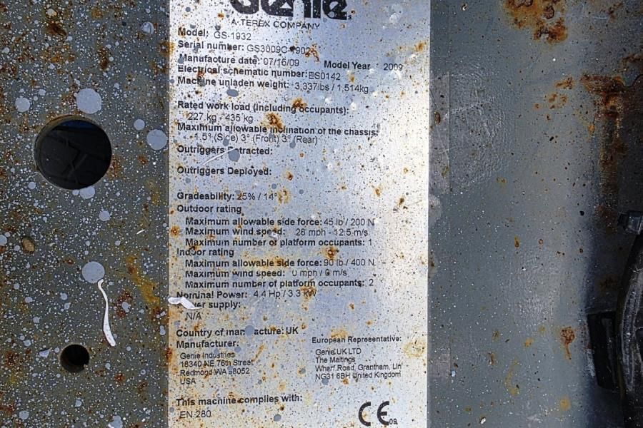 Genie GS1932 Electric, Working Height 7.8 m, 227kg Capac