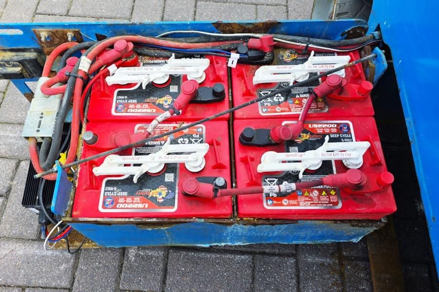 Genie GS1932 Electric, Working Height 7.8 m, 227kg Capac