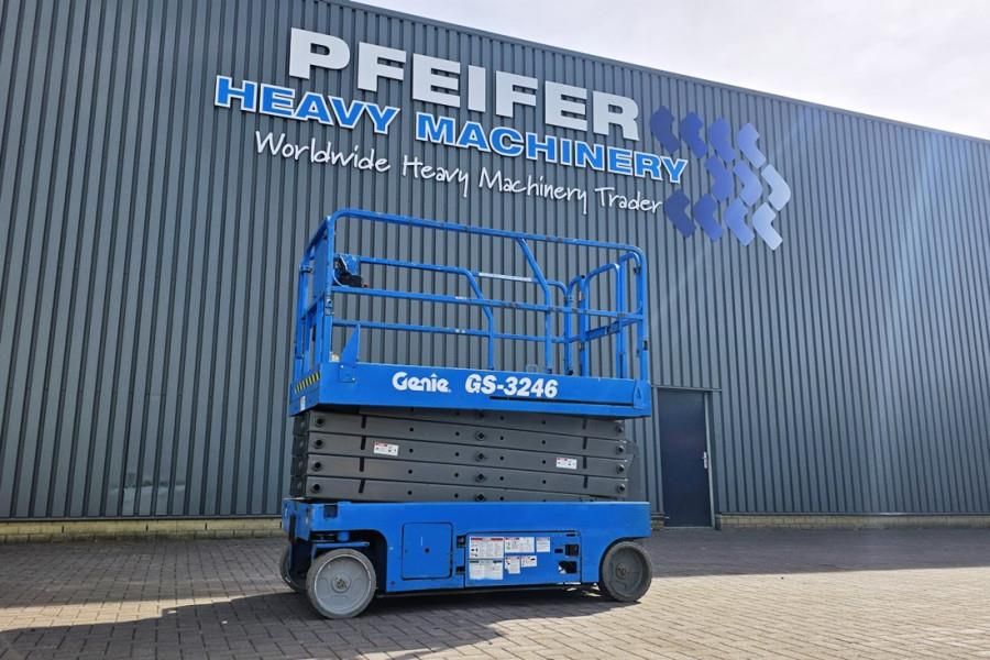 Genie GS3246 Electric, Working Height 11.75 m, 318kg Cap