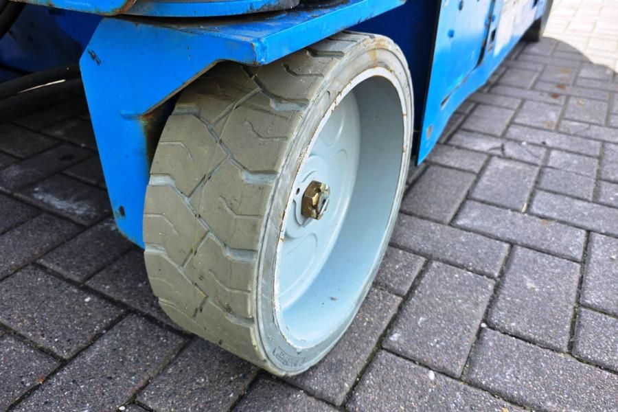 Genie GS3246 Electric, Working Height 11.75 m, 318kg Cap