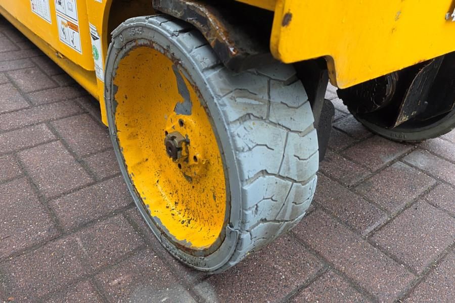 Haulotte Compact 8 As-Is, Electric, 8m Working Height, 350k