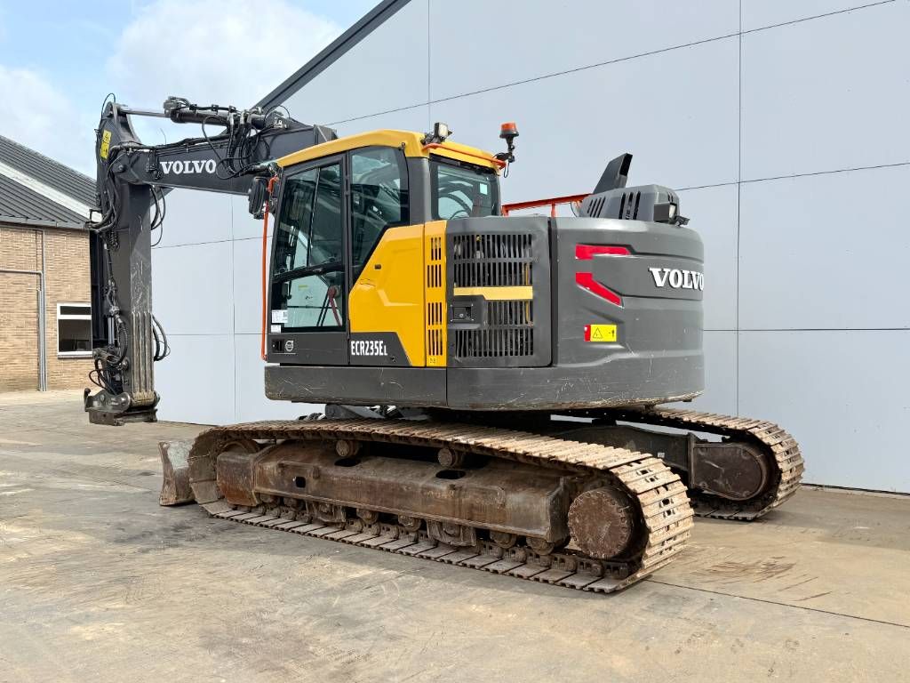 Volvo ECR235EL - German Machine / Triple Boom / Oilquick