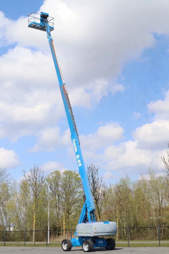 Genie S-65 | 22 METER | 227 KG
