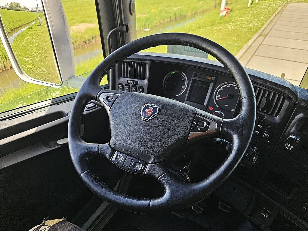 SCANIA R520
