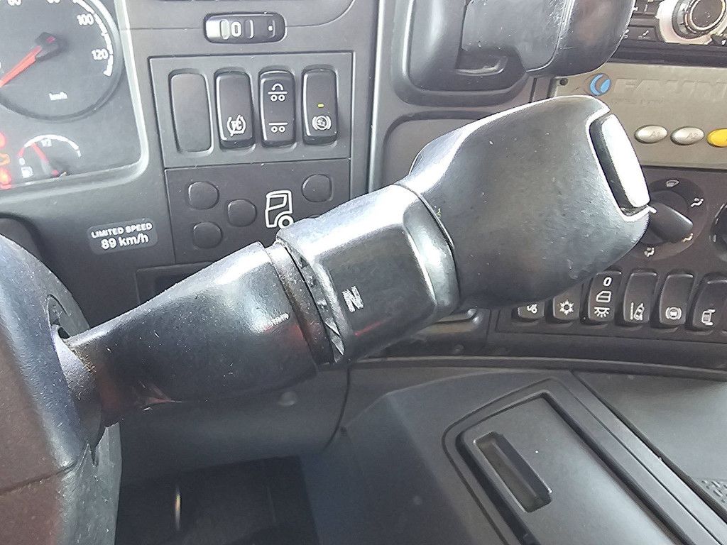 SCANIA P280 faun,6x2*4