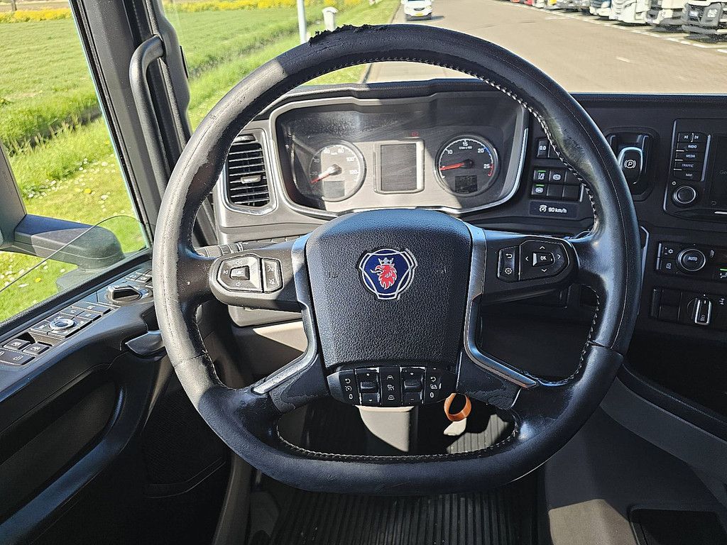 SCANIA R450
