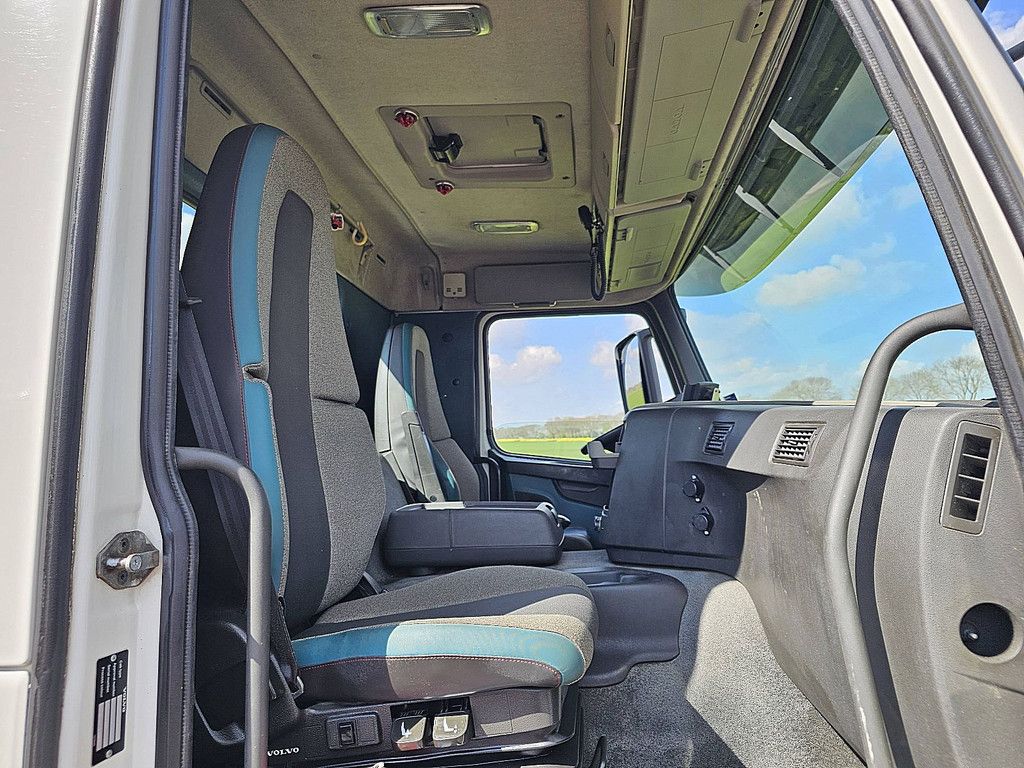 VOLVO FM 500 6x2 triple hooklift