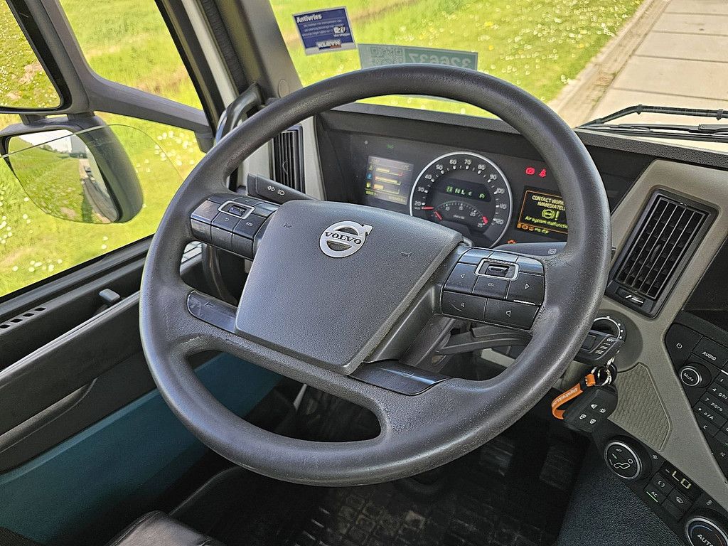 VOLVO FM 500 6x2 triple hooklift