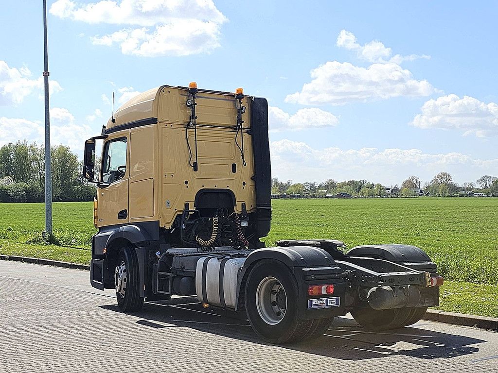 MERCEDES-BENZ ACTROS 1843