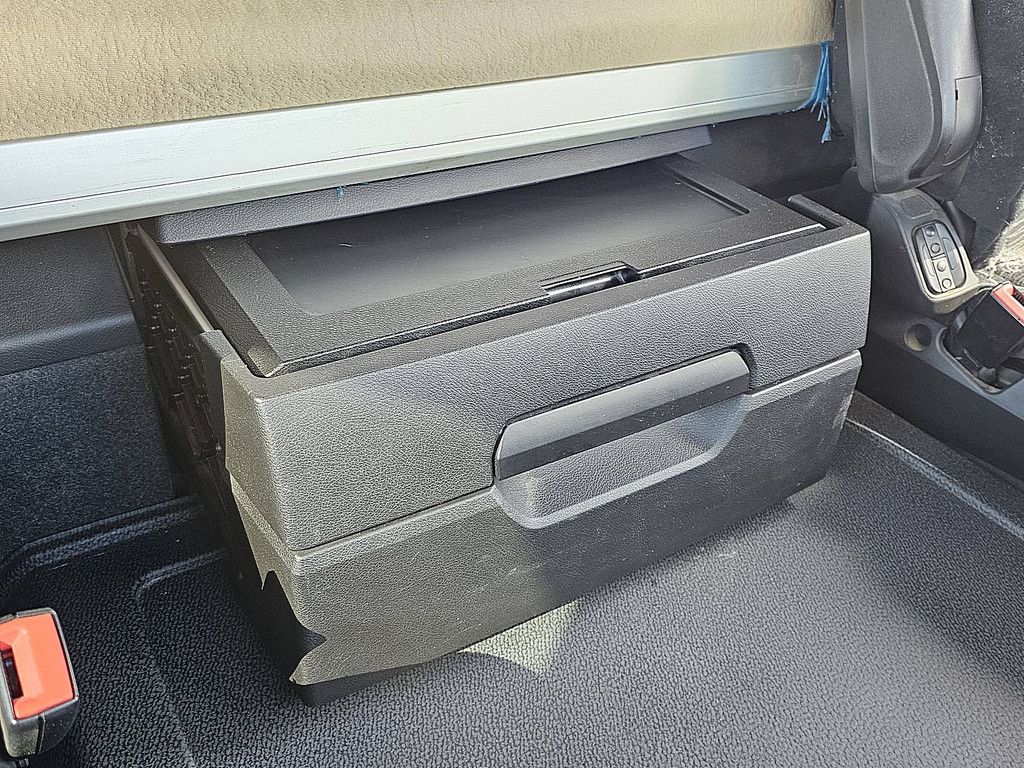 MERCEDES-BENZ ACTROS 1843