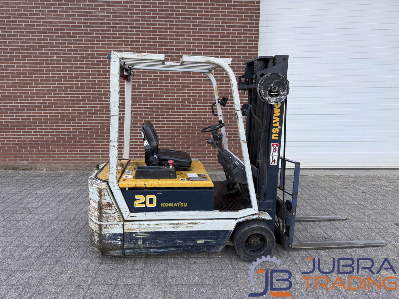 Komatsu FB20M Elektro-Gabelstapler | 1995 | 13400 Std | 2T | 4M